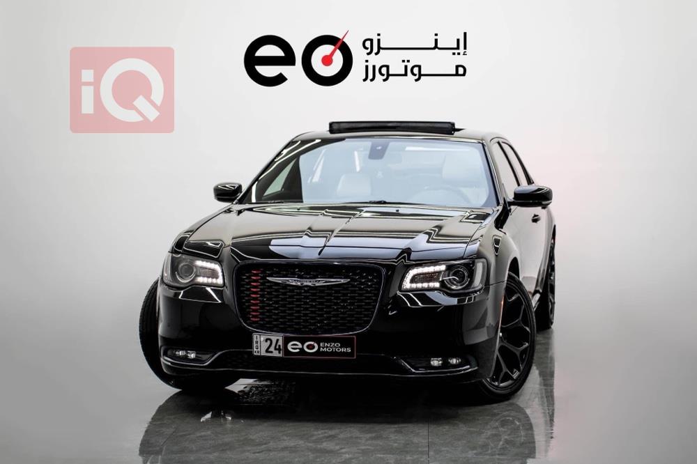 کرایسلەر 300